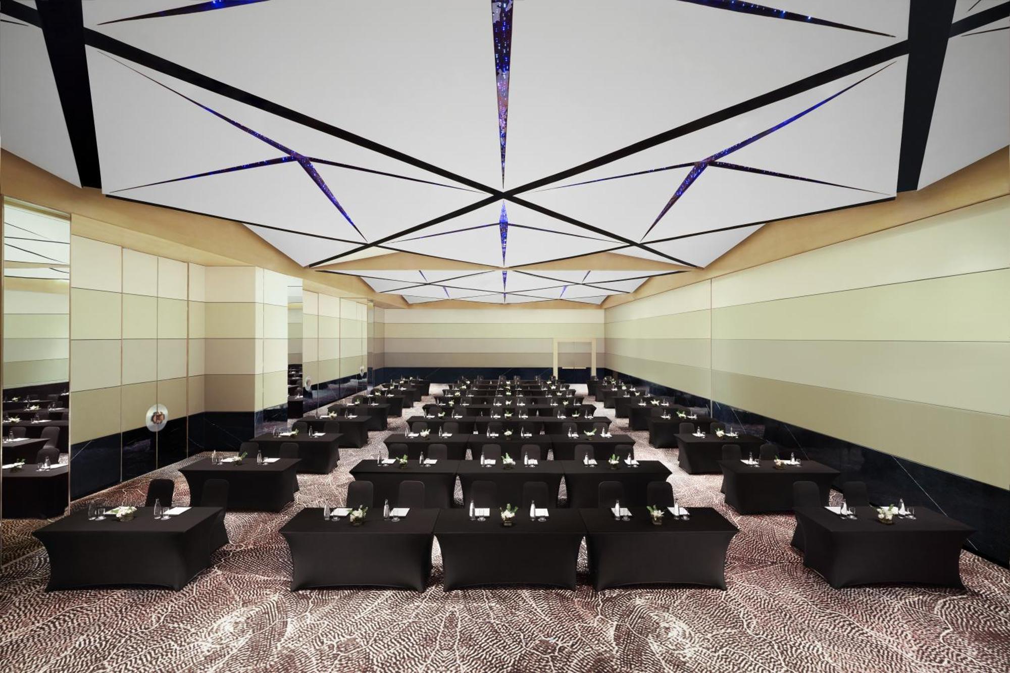 Novotel New Delhi City Centre المظهر الخارجي الصورة