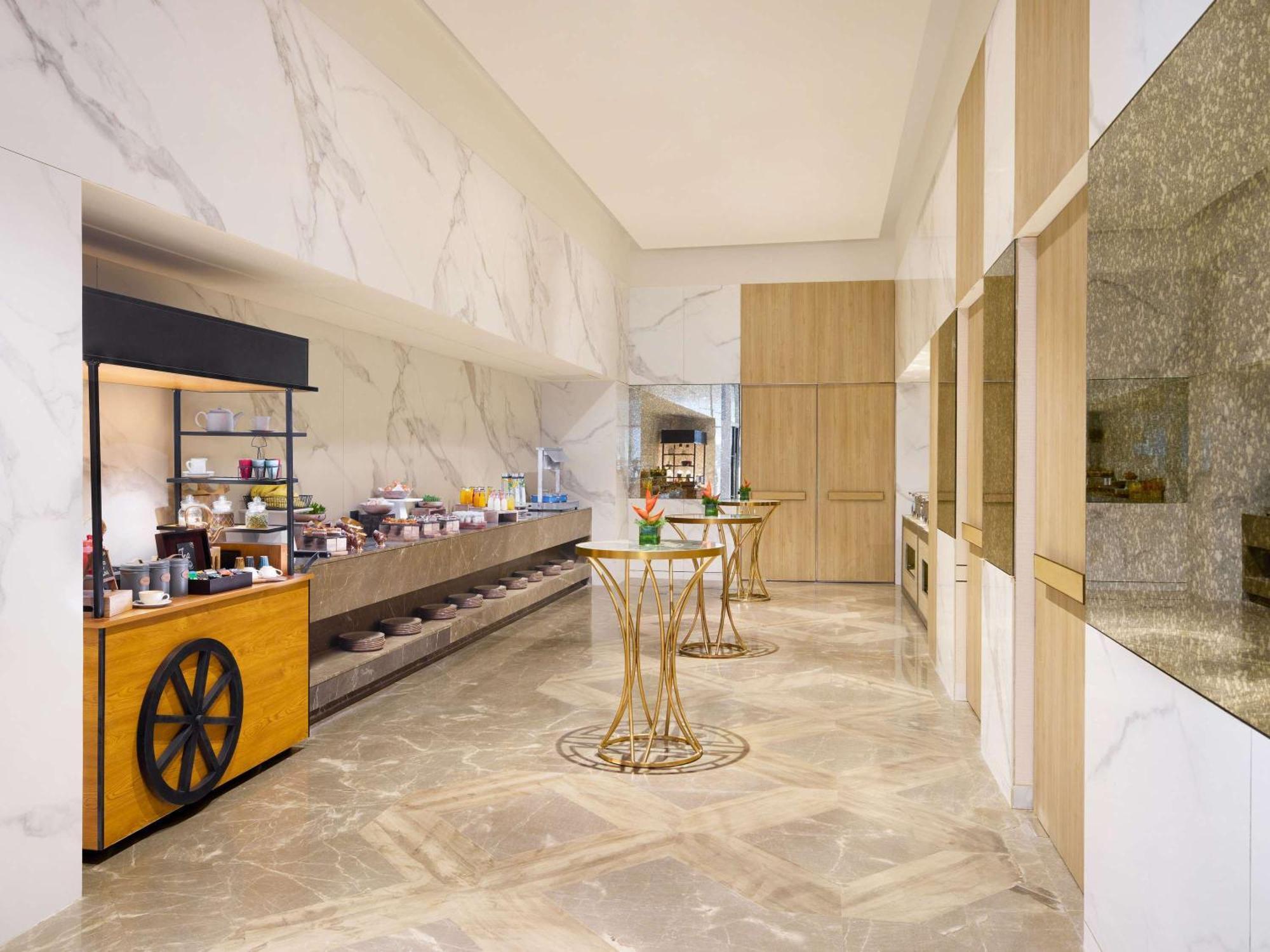 Novotel New Delhi City Centre المظهر الخارجي الصورة