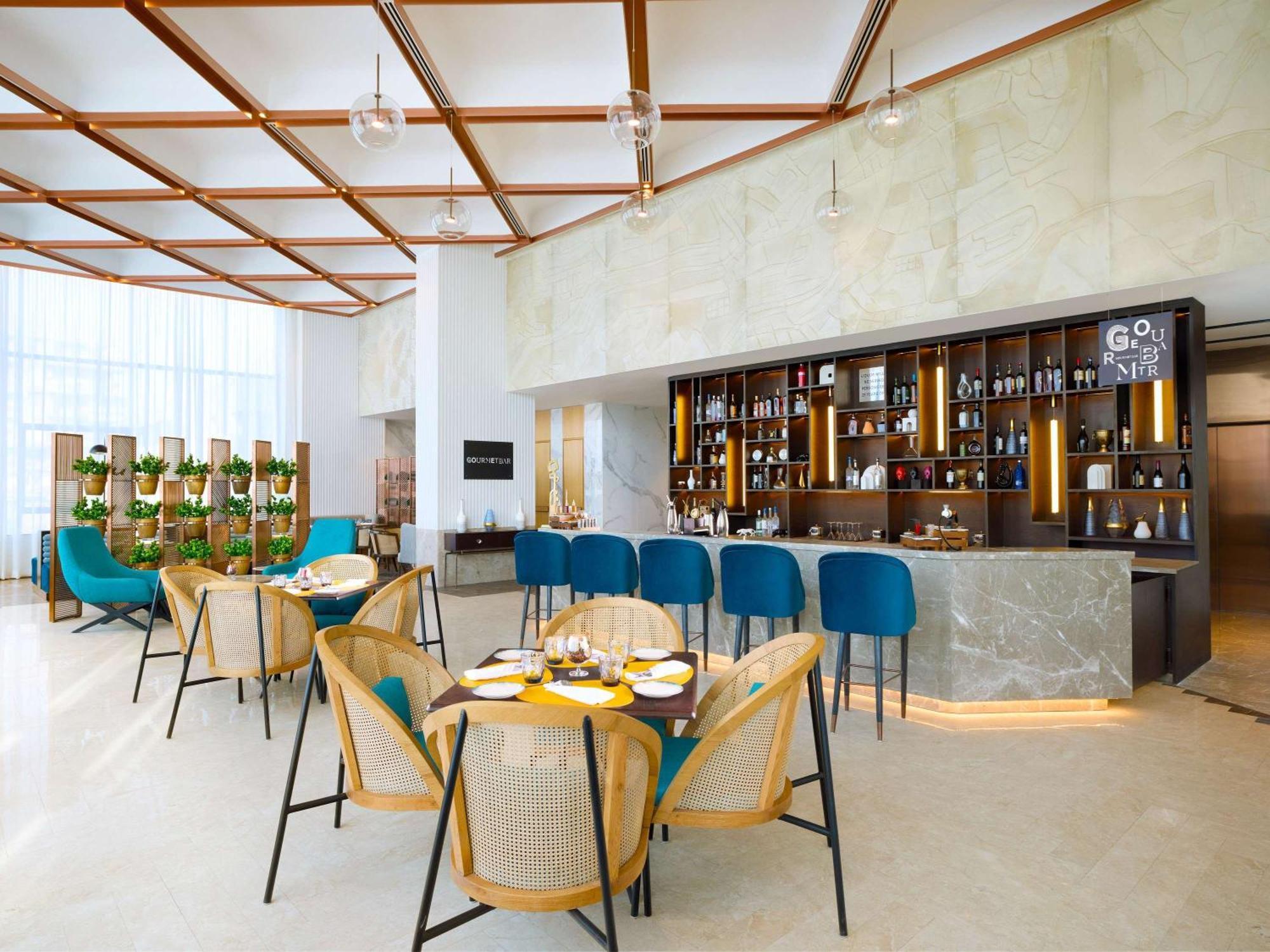 Novotel New Delhi City Centre المظهر الخارجي الصورة