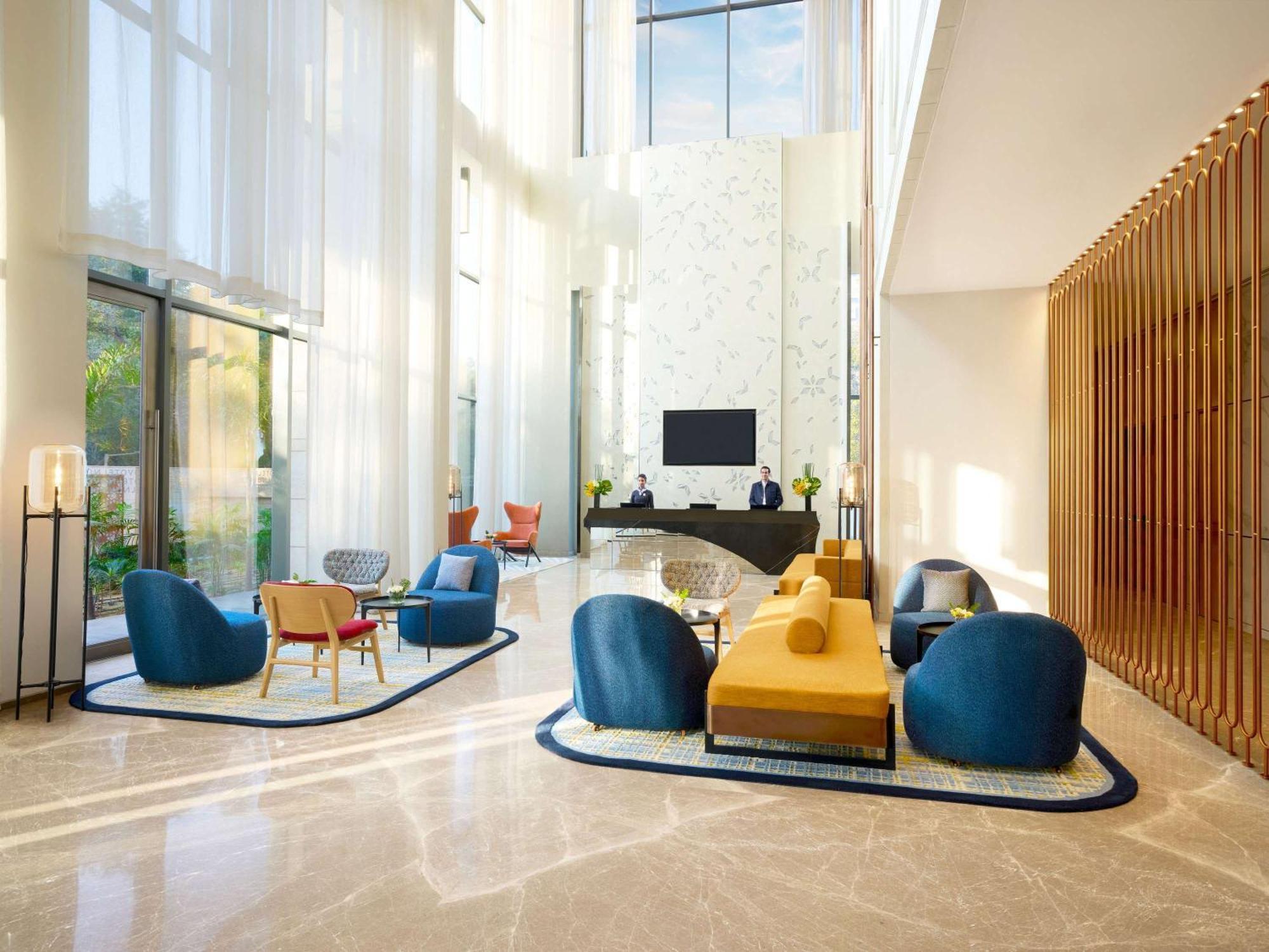 Novotel New Delhi City Centre المظهر الخارجي الصورة